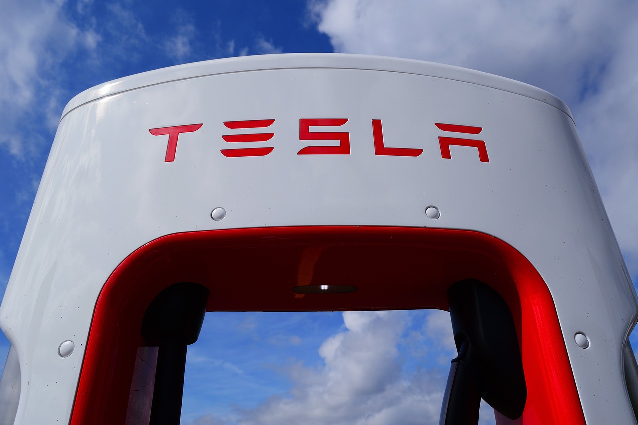 Read more about the article Could Tesla Be The Next Big Player in the Solar Sector