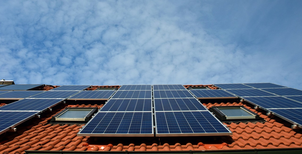 Read more about the article American Solar Sector Sees Record Capacity Before Year-end