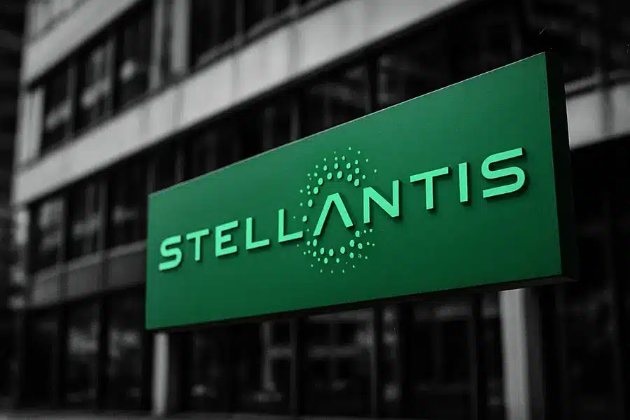 fileName-stellantis-halts-french-plant-production-amid-weak-european-demand-1759237662684