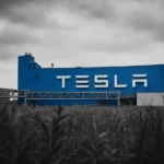 fileName-tesla-shanghai-gigafactory-begins-q4-production-ramp-up-1760360772913