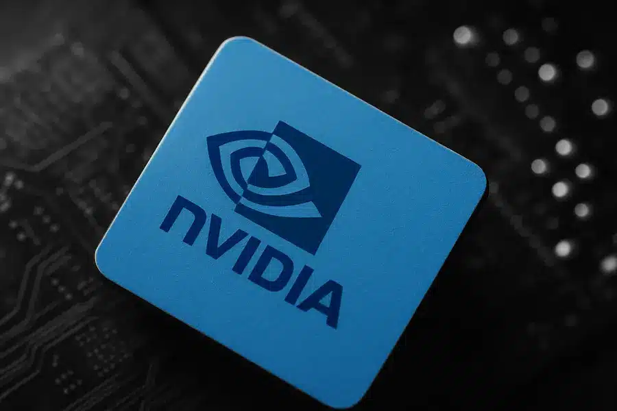 fileName-trump-weighs-nvidia-ai-chip-sales-to-china-as-trade-policy-shifts-1764007989935