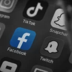 fileName-australia-implements-world-s-first-social-media-ban-for-under-16s-tech-giants-face-compliance-challenge-1765289422605