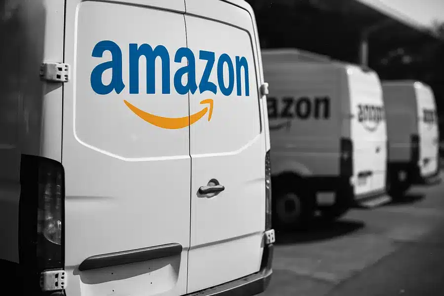 amazon-prime-air-withdraws-from-drone-trade-group-over-safet-1773352792373