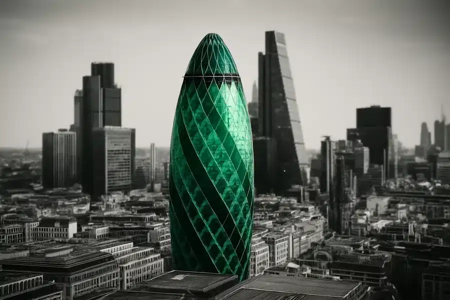 Skyline of London with prominent financial district buildings.