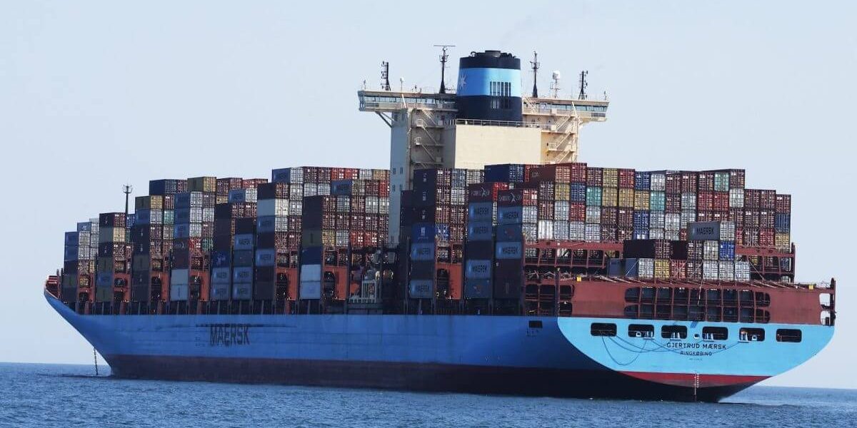 Maersk-container-ship-e1614978284476