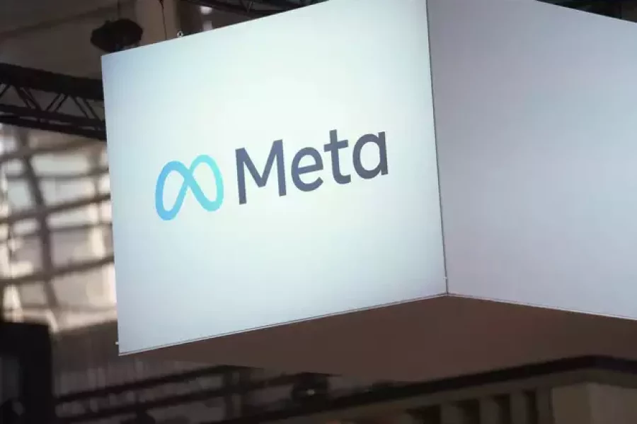 bloomberg-reports-that-meta-will-lay-off-5-of-staff