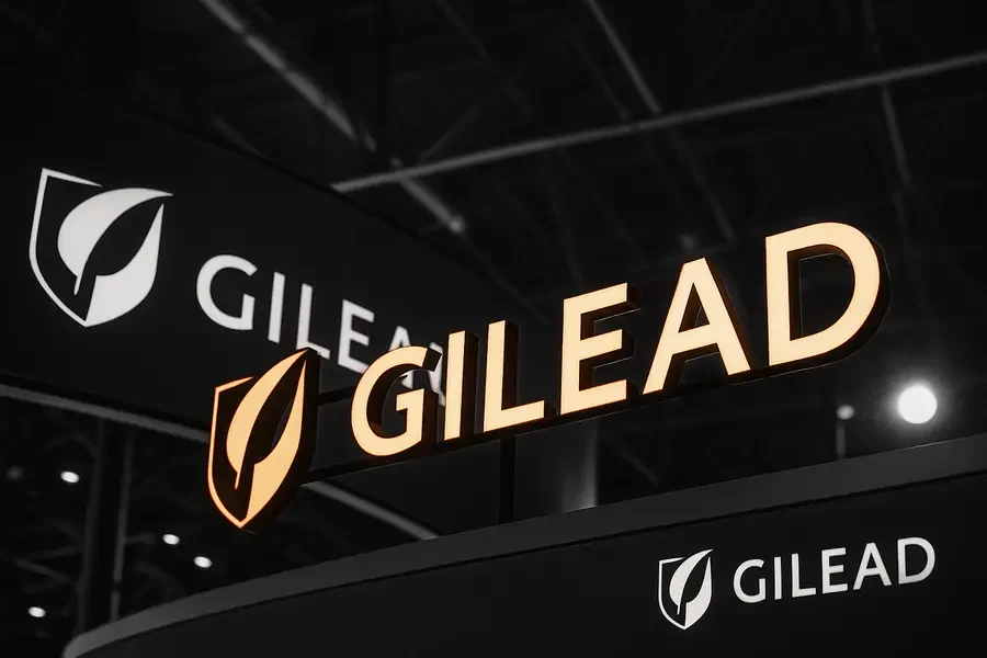 fileName-gilead-s-trodelvy-fails-late-stage-breast-cancer-study-shares-fall-1762524143523
