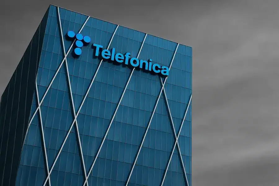 fileName-telefonica-plans-major-spanish-job-cuts-as-cost-reduction-strategy-unfolds-1764008082073
